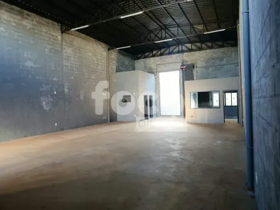 Galpão/Depósito/Armazém para alugar, 185m² no Novo Mundo, Uberlândia