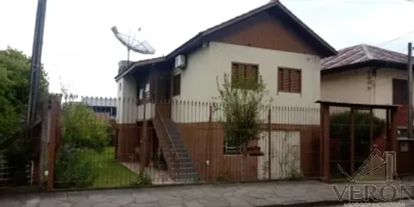 Casa com 3 Quartos à venda, 160m² no Santa Catarina, Caxias do Sul