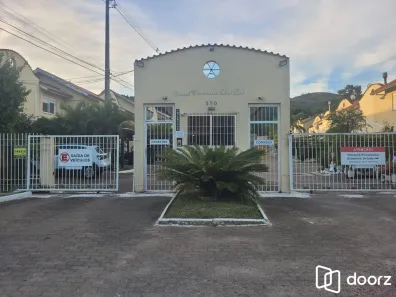 Casa de Condomínio com 2 Quartos à venda, 118m² no Hípica, Porto Alegre