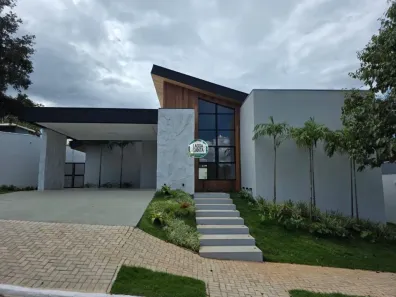 Casa de Condomínio com 4 Quartos à venda, 240m² no Lagoa Santa Park Residence, Lagoa Santa
