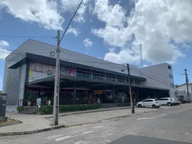 Ponto Comercial para alugar, 75m² no Cidade dos Funcionários, Fortaleza