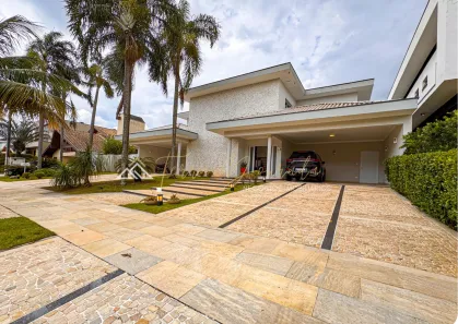 Casa de Condomínio com 4 Quartos à venda, 600m² no Vila Costa, Taubaté