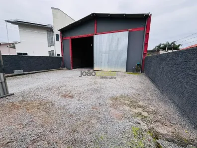 Galpão/Depósito/Armazém para alugar, 240m² no Aririú, Palhoça
