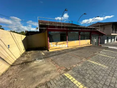 Ponto Comercial para alugar, 4000m² no Água Verde, Blumenau