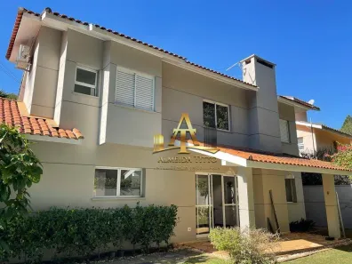 Sobrado com 3 Quartos à venda, 230m² no Vila Hortência, Cotia
