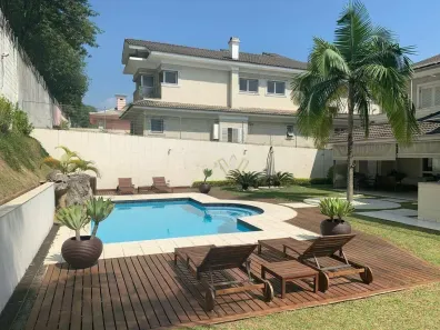 Casa de Condomínio com 5 Quartos para alugar, 700m² no Tamboré, Santana de Parnaíba