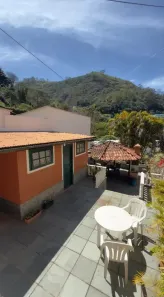 Casa com 3 Quartos para alugar, 280m² no Roseiral, Petrópolis
