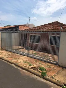 Casa com 2 Quartos à venda, 88m² no Jardim Quitandinha, Araraquara