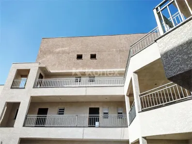 Casa de Condomínio com 2 Quartos à venda, 43m² no Parque Vitória, São Paulo