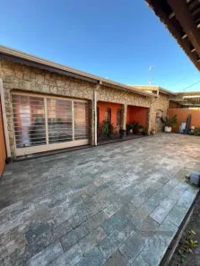 Casa com 3 Quartos à venda, 142m² no Vila Pompéia, Campinas