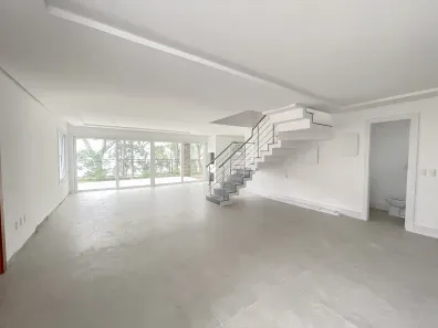 Casa de Condomínio com 4 Quartos para alugar, 335m² no Pedra Redonda, Porto Alegre