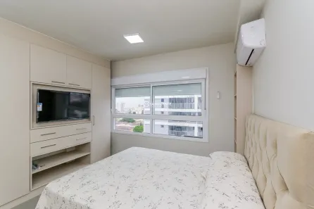 Apartamento com 1 Quarto para alugar, 26m² no Passo da Areia, Porto Alegre