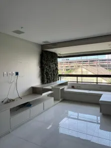 Apartamento com 4 Quartos para alugar, 130m² no Ilha do Retiro, Recife