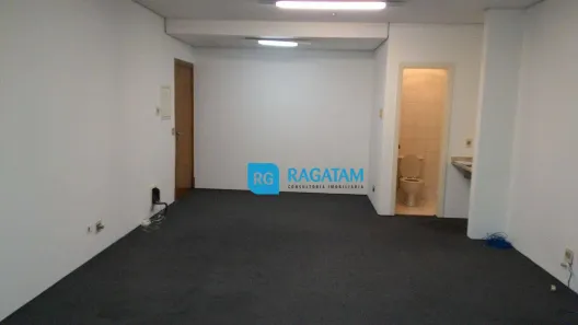 Sala Comercial para alugar, 42m² no Cidade Monções, São Paulo