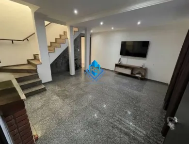 Sobrado com 3 Quartos à venda, 276m² no Parque Marajoara, Santo André