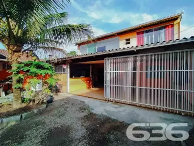 Sobrado com 4 Quartos à venda, 165m² no Pinheiros, Balneário Barra do Sul