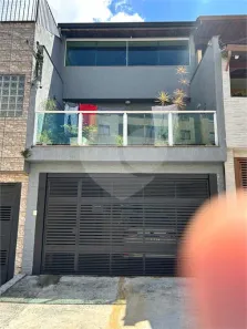 Sobrado com 3 Quartos à venda, 215m² no Parque Nações Unidas, São Paulo