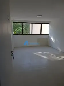 Sala Comercial para venda ou aluguel, 21m² no Freguesia (Jacarepaguá), Rio de Janeiro