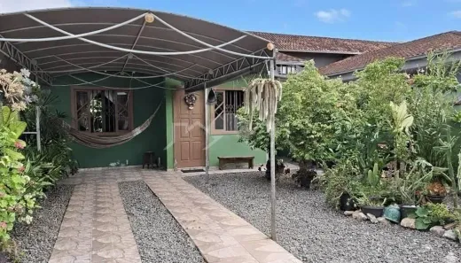 Casa com 3 Quartos à venda, 70m² no Fátima, Joinville