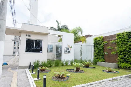 Apartamento com 2 Quartos para alugar, 45m² no Fragata, Pelotas