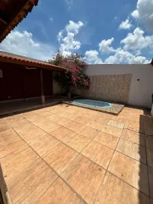 Casa com 3 Quartos à venda, 350m² no Jardim Universitário, Cuiabá