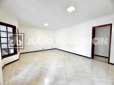 Casa de Condomínio com 3 Quartos à venda, 270m² no Freguesia (Jacarepaguá), Rio de Janeiro