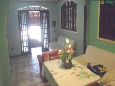 Sobrado com 3 Quartos à venda, 150m² no Jardim Emília, Arujá