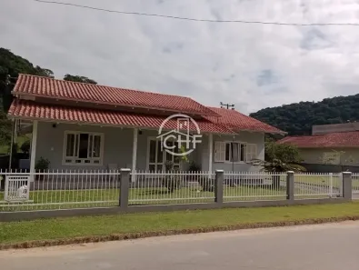 Casa com 3 Quartos à venda, 172m² no Dom Joaquim, Brusque