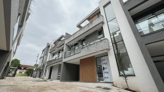 Casa de Condomínio com 4 Quartos à venda, 176m² no Novo Mundo, Curitiba