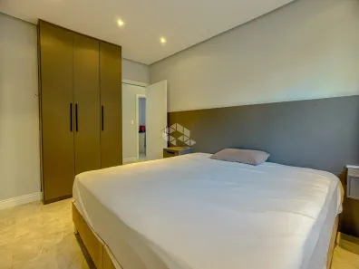Casa com 7 Quartos à venda, 206m² no Jardim Isabel, Porto Alegre