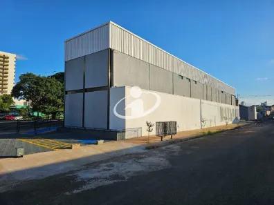 Ponto Comercial para alugar, 265m² no Tibery, Uberlândia