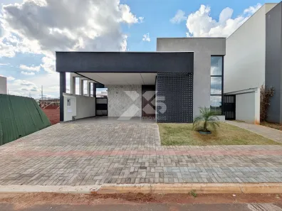 Casa com 3 Quartos à venda, 318m² no Gleba Simon Frazer, Londrina