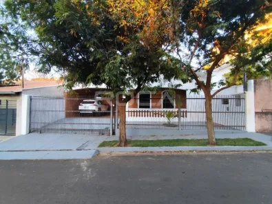 Casa com 3 Quartos à venda, 198m² no Cidade Jardim, São Carlos