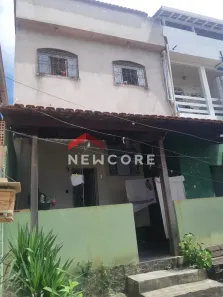Casa com 4 Quartos à venda, 180m² no Parque Xangri-Lá, Contagem