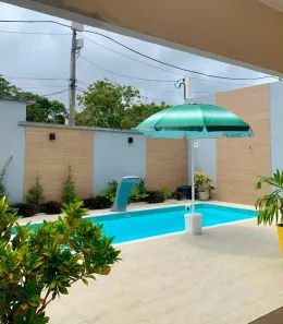 Casa de Condomínio com 3 Quartos para alugar, 160m² no Arembepe (Abrantes), Camaçari