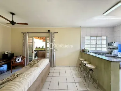 Casa com 3 Quartos à venda, 135m² no Pompéia, Piracicaba