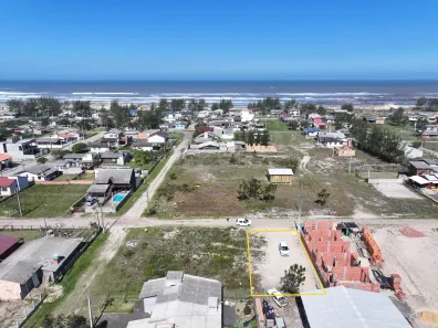 Lote/Terreno à venda, 300m² no Fernão Capelo, Balneário Gaivota