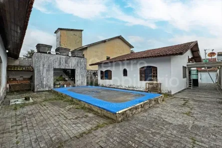 Casa com 3 Quartos à venda, 223m² no Centro, Peruíbe