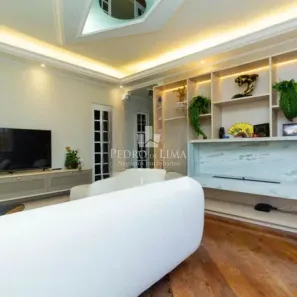 Sobrado com 6 Quartos à venda, 450m² no Parque Boturussu, São Paulo