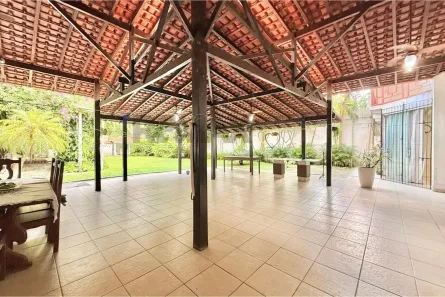 Casa com 8 Quartos à venda, 800m² no Marco, Belém