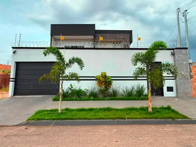 Sobrado com 3 Quartos à venda, 200m² no Boa Vista, Goiânia