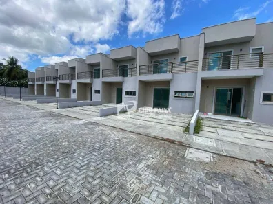 Casa de Condomínio com 3 Quartos à venda, 73m² no Loteamento Rota do Mar, Aquiraz