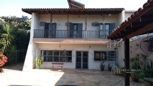 Sobrado com 4 Quartos à venda, 465m² no Parque São Quirino, Campinas