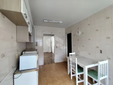 Apartamento com 3 Quartos para alugar, 90m² no Centro, Santa Maria