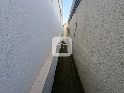 Casa com 1 Quarto para alugar, 55m² no Daniel Fonseca, Uberlândia
