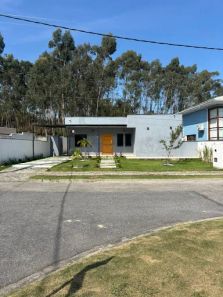 Casa de Condomínio com 3 Quartos à venda, 150m² no Cajueiros (Itaipuaçu), Maricá