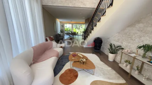 Casa de Condomínio com 5 Quartos à venda, 337m² no Jardim Cristal, Aparecida de Goiânia