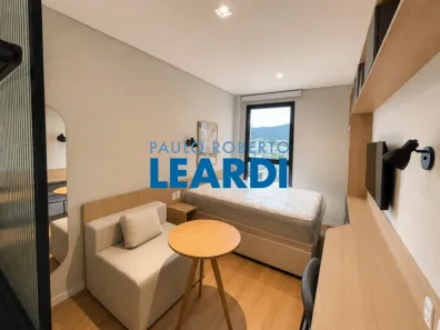 Apartamento com 1 Quarto para alugar, 25m² no Trindade, Florianópolis