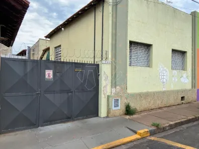 Casa com 3 Quartos para alugar, 90m² no Jardim do Carmo, Araraquara