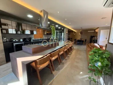 Apartamento com 3 Quartos à venda, 223m² no Glória, Joinville